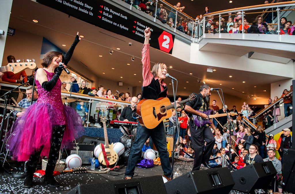 event, live music, milkshake band